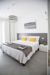 SUITE-DREAMS-APARTMENT-ARENA02.jpg