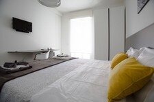 SUITE-DREAMS-APARTMENT-ARENA05.jpg