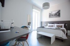 SUITE-DREAMS-FAMILY-ROOM-PIAZZA-ERBE03.jpg